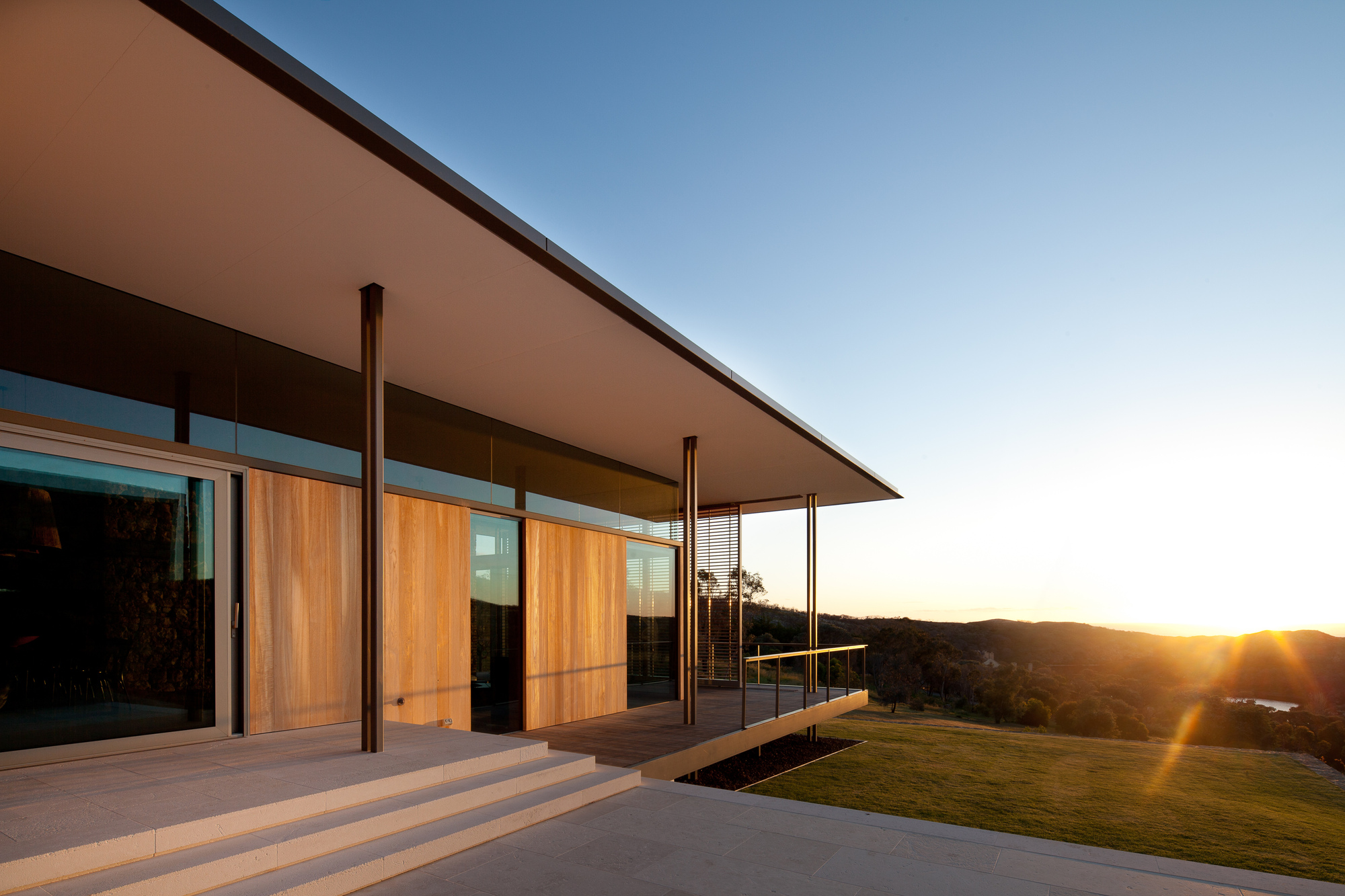 ... Back to : Landscaped House in South-Western Australia by Tierra Design