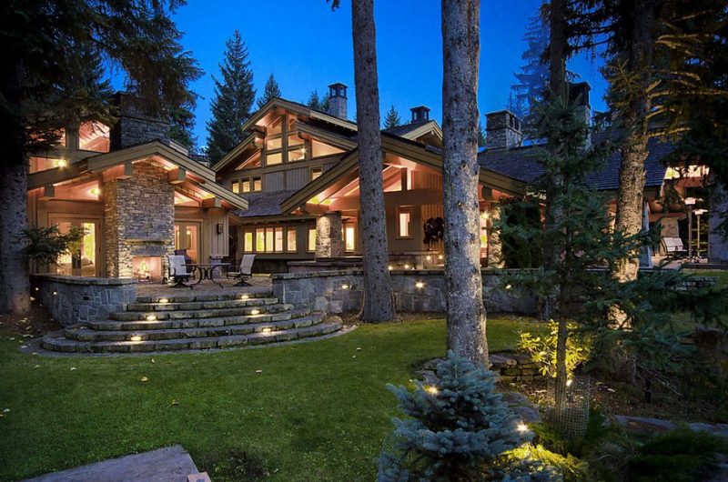 $15 Million Luxury House in Whistler (6)