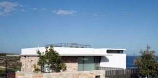 The Benelong Murra Murra Residence, Little Bay, Australia