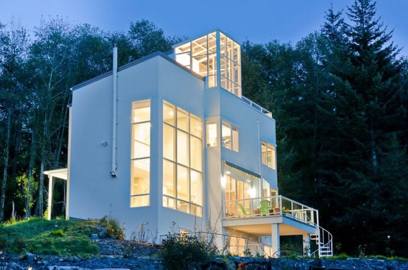 Thomas Eco-House: Luxurious, Yet Nature Friendly (5)