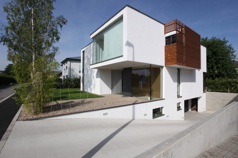 House THE in Luxembourgh by N-Lab Architects