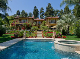 Magnificent Beverly Hills Estate For Sale