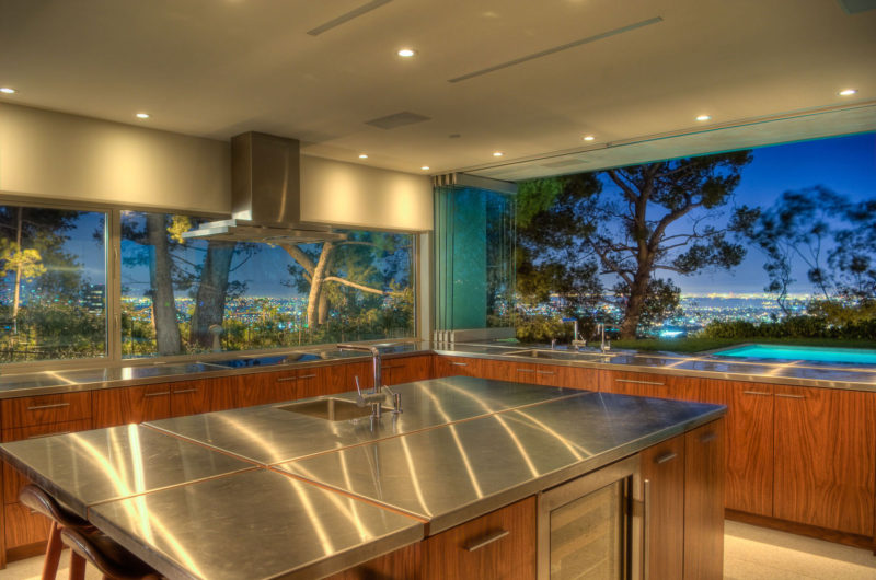 The Gorgeous Lookout Residence in Beverly Hills (34)