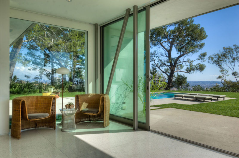 The Gorgeous Lookout Residence in Beverly Hills (29)