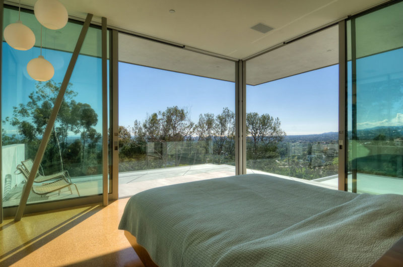 The Gorgeous Lookout Residence in Beverly Hills (18)
