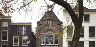 Extensively Renovated 17th Century Home In Utrecht