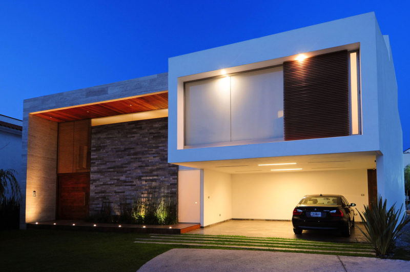 Spectacular Ev House by Ze Arquitectura - MyFancyHouse.com