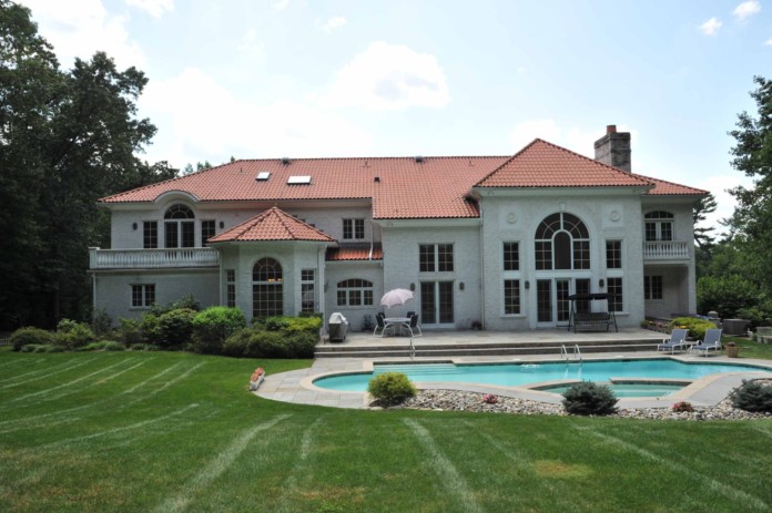 Beautiful Mediterranean-style Villa In New Jersey