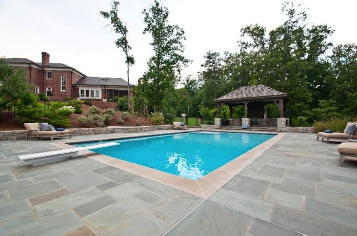Beautiful Residence For Sale In Flowery Branch, Georgia
