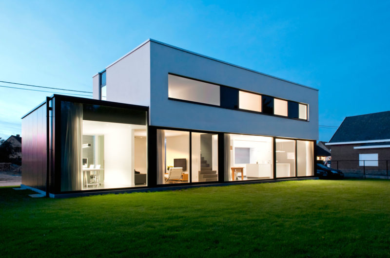 Contemporary Sustainable House WR by Niko Wauters (9)
