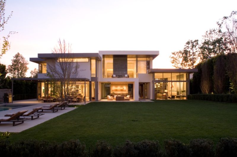 Lavish Los Angeles Residence by Belzberg Architects (28)