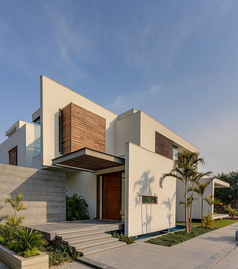 Luxurious E4 House by DADA Partners (13)