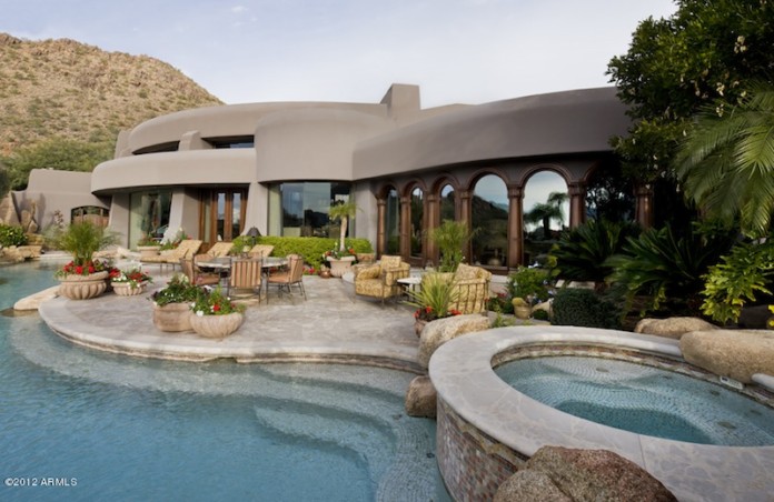 Magnificent Residence In Scottsdale, Arizona