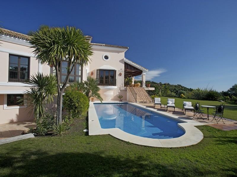 Spectacular Family Villa by La Zagaleta (20)