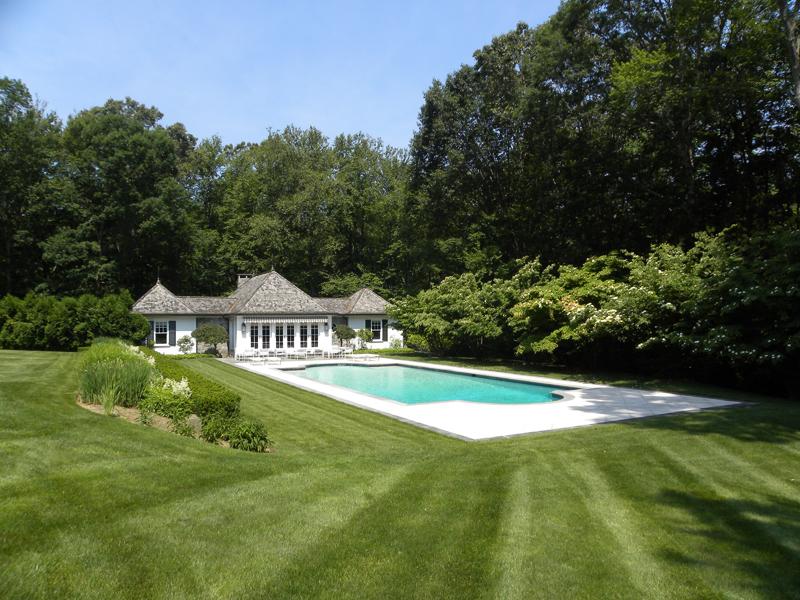 Luxury Residence with Tennis Court and Close to New York at $14,888,000 (14)