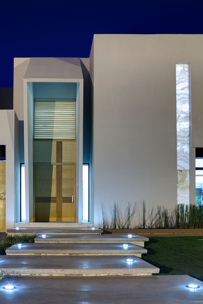 Cubo House in Mexico by Arquitectura en Movimiento (8)