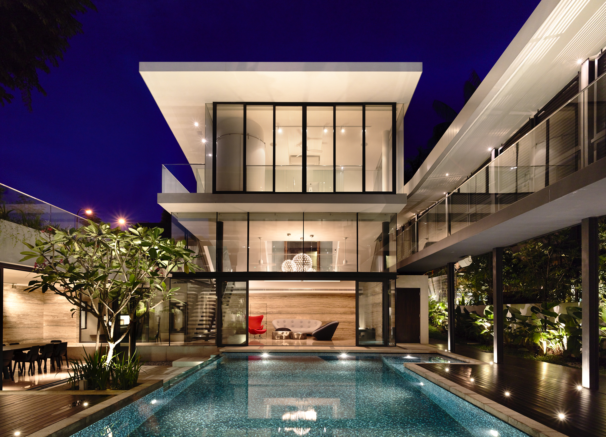 Крутой дом картинка. Вилла в ЮАР от SAOTA. Вилла Мистраль Сингапур. Вилла в Корее Сеул. Четырёхэтажный особняк с бассейном в Нью-Йорке.