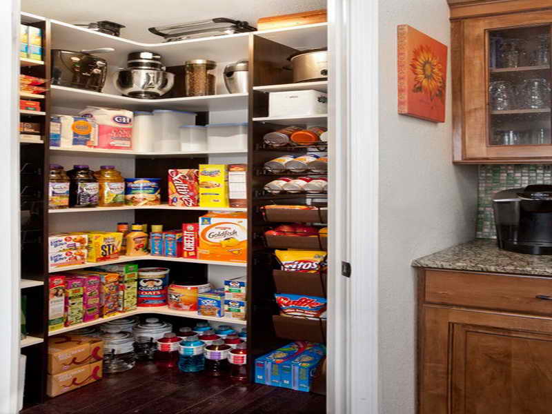 reducing clutter in kitchen