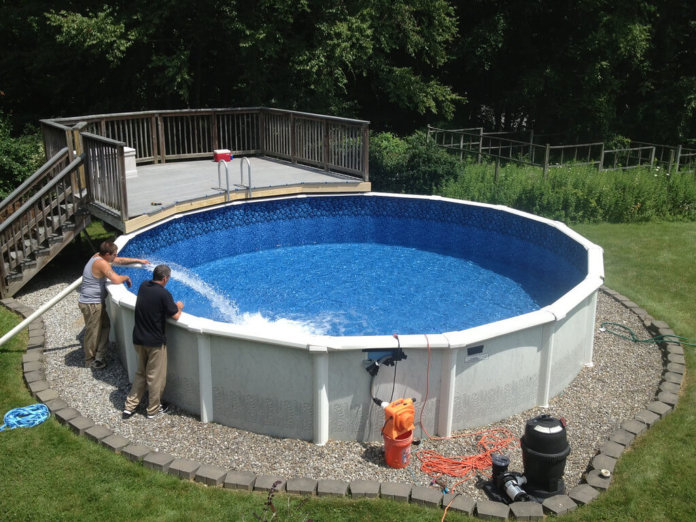 Smith Pools & Spas | Is A Resin or Aluminum Pool Right For You? | Smith Pools & Spas
