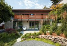 Berkeley Hills MCM Remodel and ADU Addition by Klopf Architecture