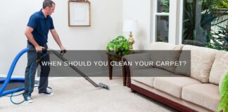 a expert carpet cleaner from eco clean solutions cleaning carpet